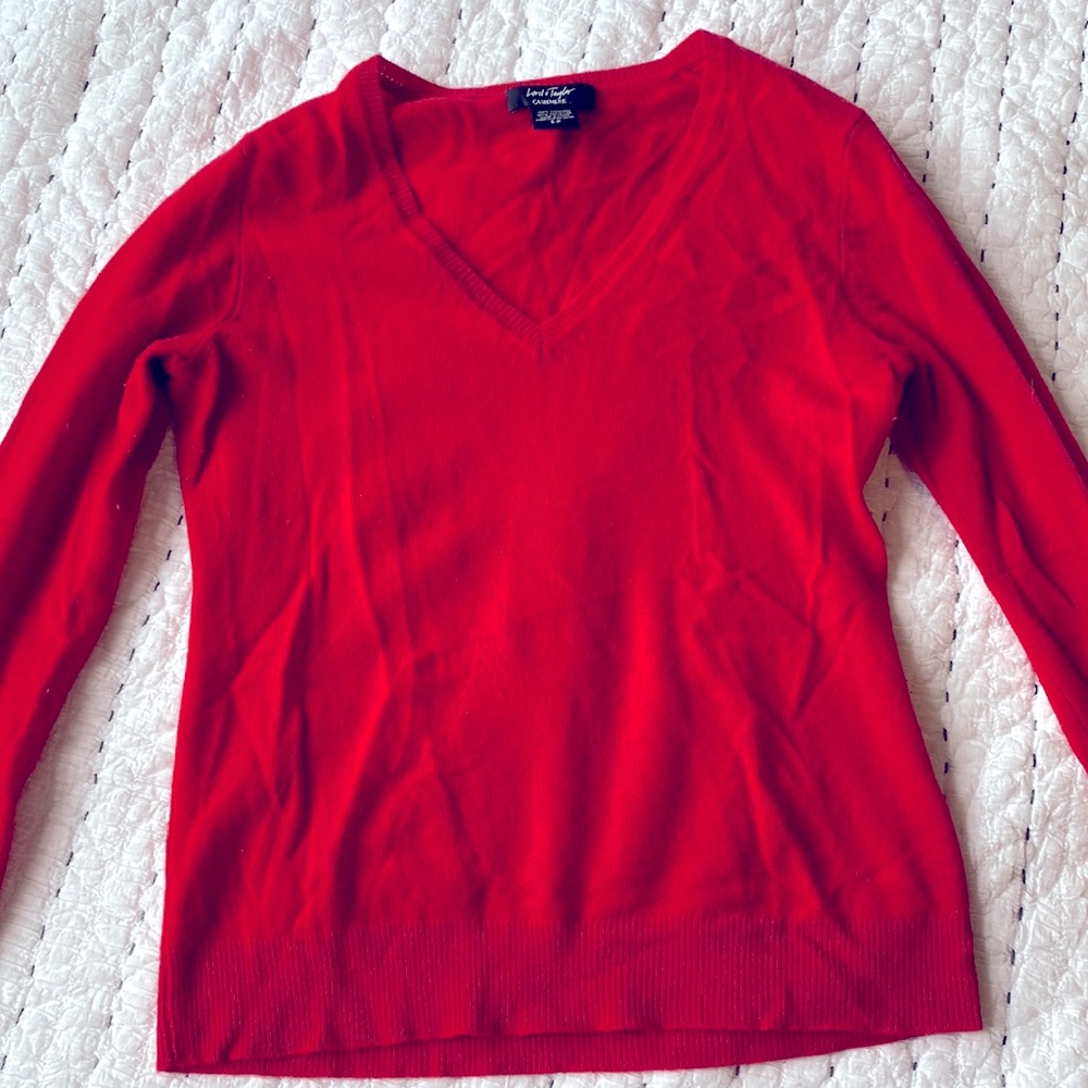 100% cashmere red v-neck sweater